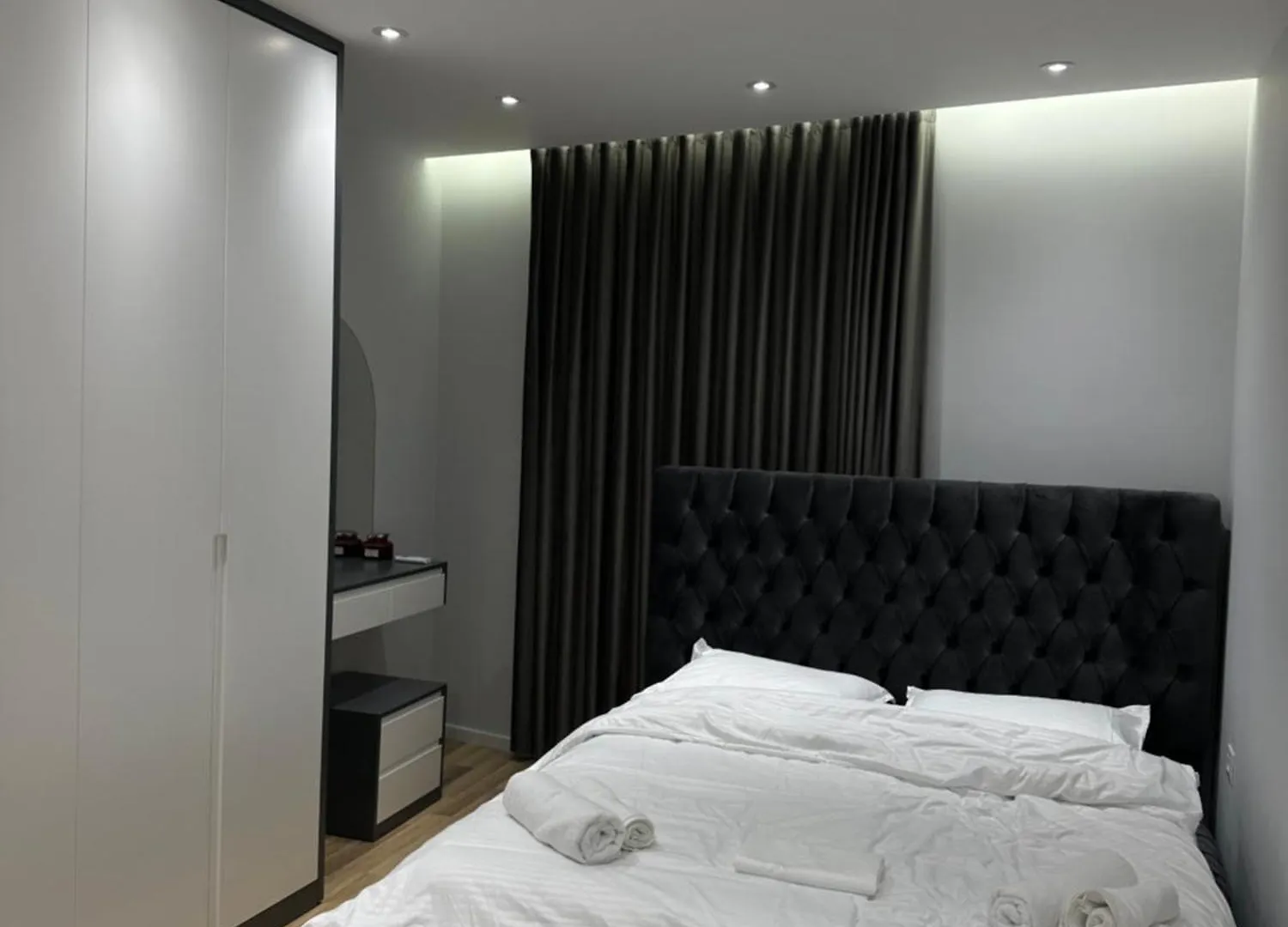 Labi Apartament Tirana 0*,